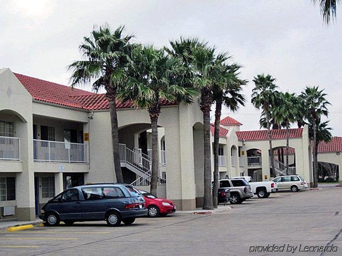 Motel 6-Edinburg, Tx Екстер'єр фото