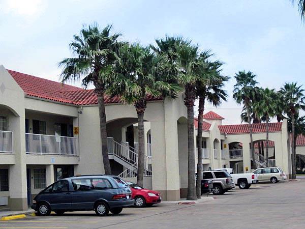 Motel 6-Edinburg, Tx Екстер'єр фото